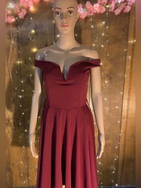 Strapless Burgundy Off-Shoulder Fit & Flare Dress